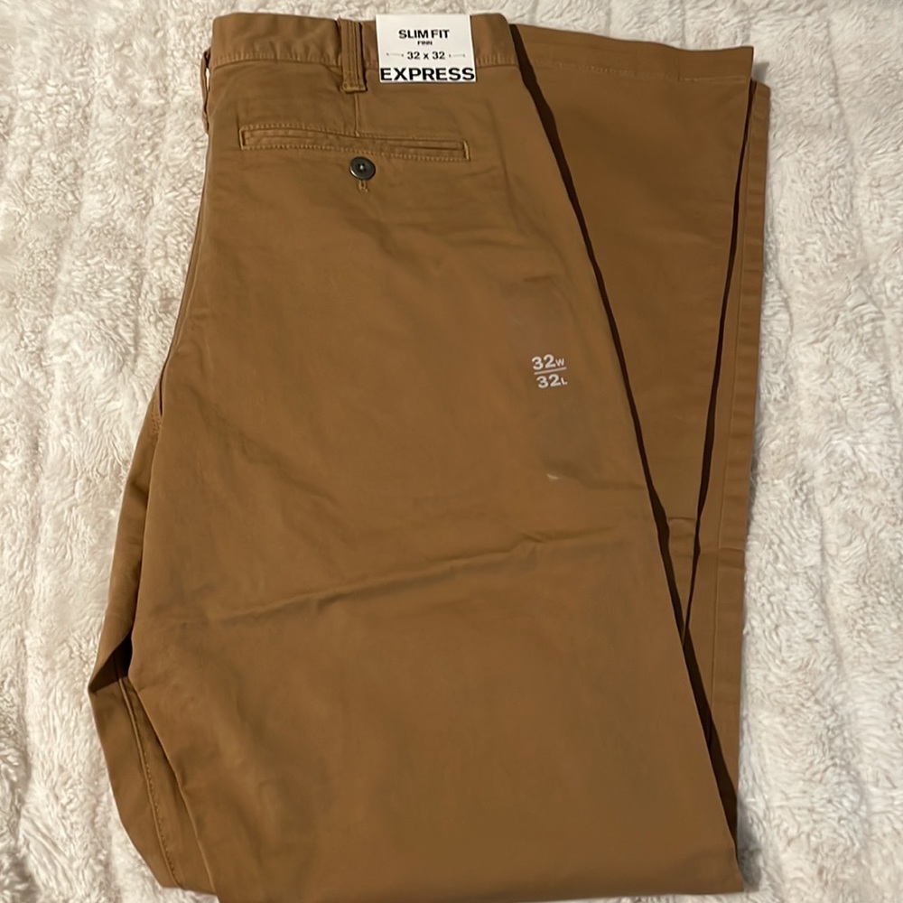 Express - Picture 2 of 3